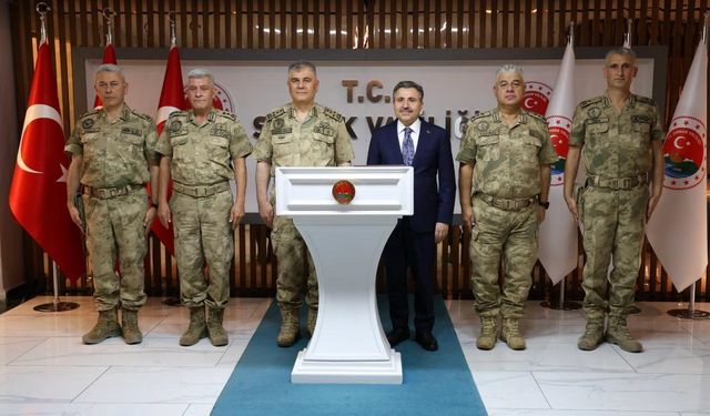 Jandarma Genel Komutanı Orgeneral Ali Çardakcı Şırnak Valiliğini ziyaret etti