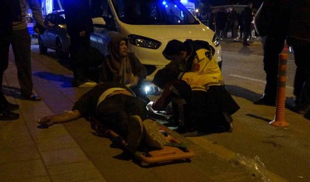 Malatya’da 3 aracın karıştığı kazada ortalık savaş alanına döndü: 4 yaralı