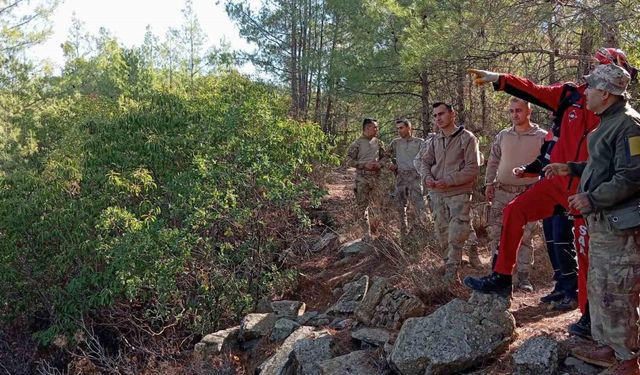 Marmaris'te 10 ay önce mantar toplarken kaybolan yaşlı adamı komando timleri arayacak