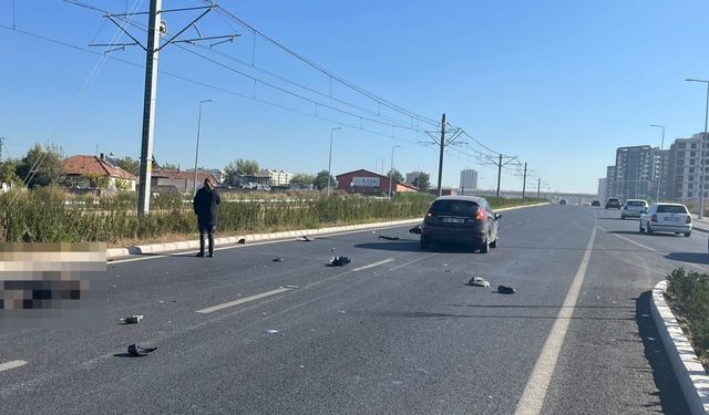 Talas'ta tomobil çarpan elektrikli motosiklet sürücüsü yaralandı