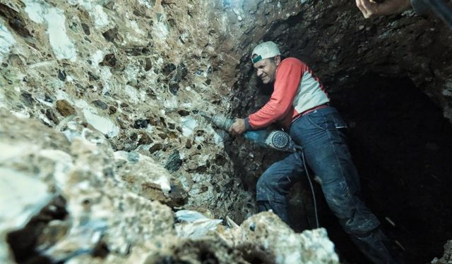 Yerin 65 metre altında lületaşını anlattılar