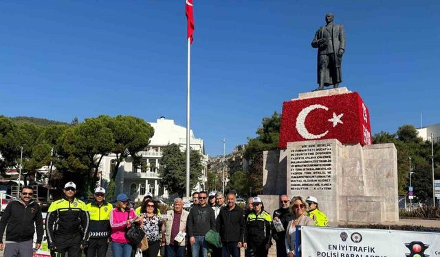 Muğla’da “En İyi Trafik Polisi Babalardır” projesiyle motosiklet güvenliği eğitimi başladı