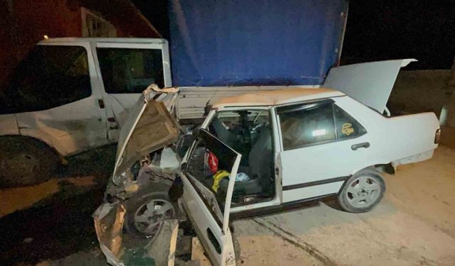Alkolden kaptırdığı ehliyetini alıp yine alkollü araç kullanan sürücü kazada ağır yaralandı