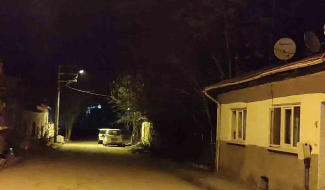 Eskişehir’de soba dumanından zehirlenen anne-oğul tedavi altına alındı