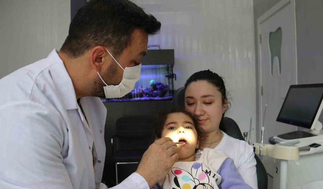 Dişlerinizin çürümesini istemiyorsanız şekerden sonra peynir yiyin