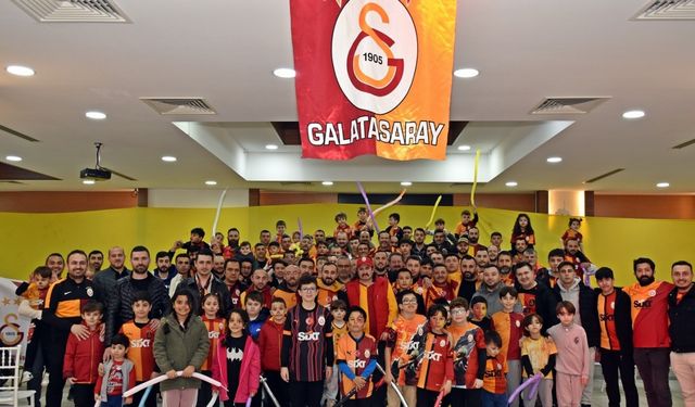 Galatasaray taraftar grubunun iftar yemeğine büyük ilgi
