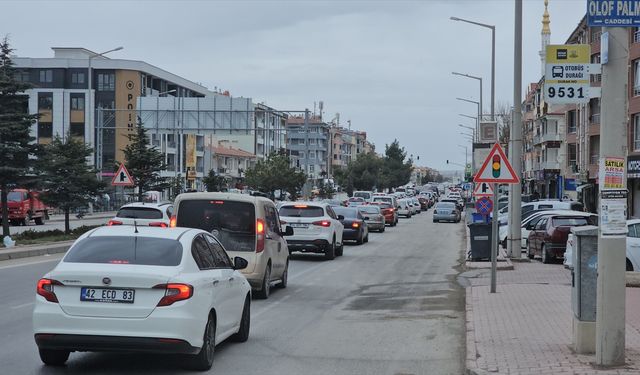 Konya-Ankara kara yolunda bayram yoğunluğu yaşandı