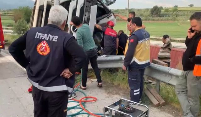Osmaniye’de feci kaza: Düziçi'nde şarampole devrilen tırın sürücüsü öldü