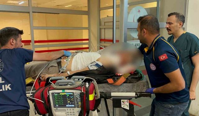 Adıyaman’da motosiklet bariyerlere çarptı: 1 ağır yaralı