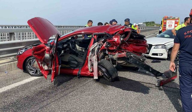 Feci kazada Hyundai marka otomobilin hava yastığı açılmadı: Sürücünün durumu ağır