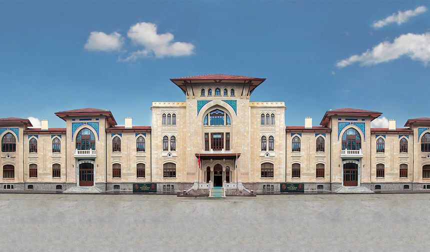 Ankara Üniversitesi Sözleşmeli Bilişim Personeli alıyor