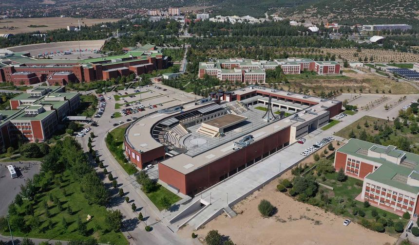 Süleyman Demirel Üniversitesi Sözleşmeli Personel alıyor