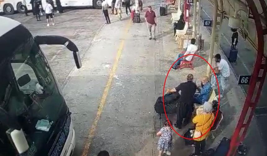 Bursa'da kavga eden iki yolcu aynı anda kalp krizi geçirdi