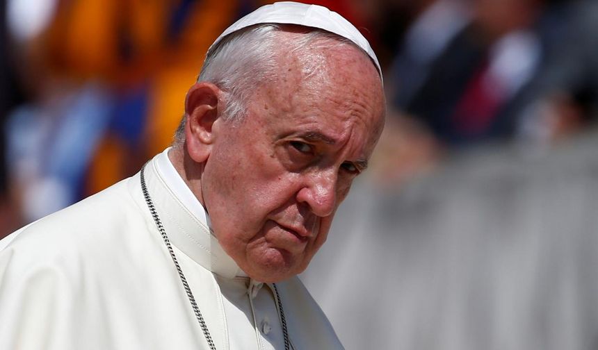 Papa, dua merasiminde İsrail'in adını anmadı