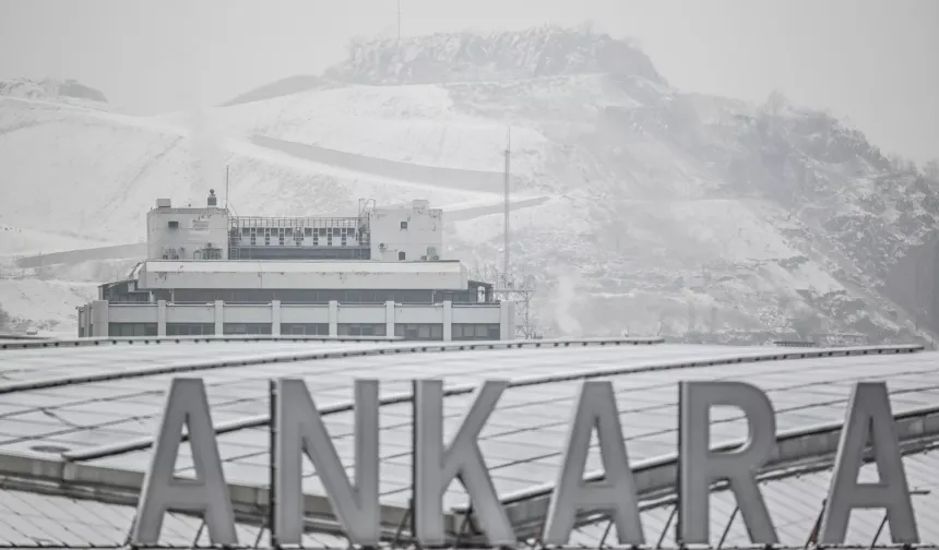Meteoroloji tarih verdi: Ankara'ya kar geliyor