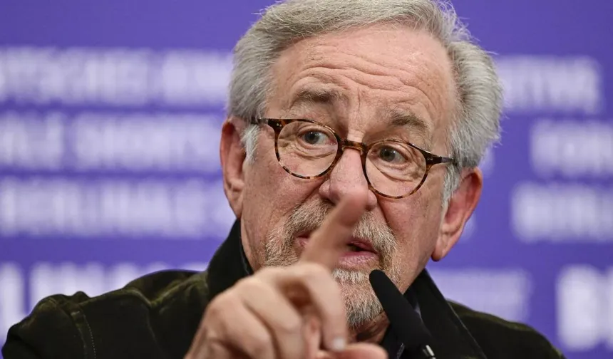 Ünlü yönetmen Spielberg: Yahudi olma hakkı için yeniden mücadele etmek zorunda kalabiliriz