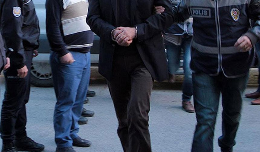CHP otobüsü geçerken havaya ateş eden şüpheliler tutuklandı