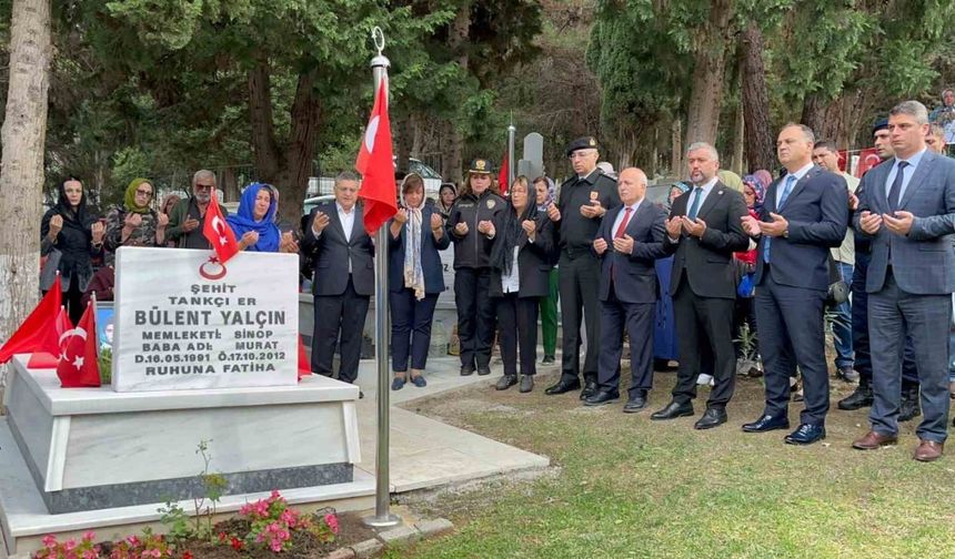 Şehit Bülent Yalçın kabri başında anıldı