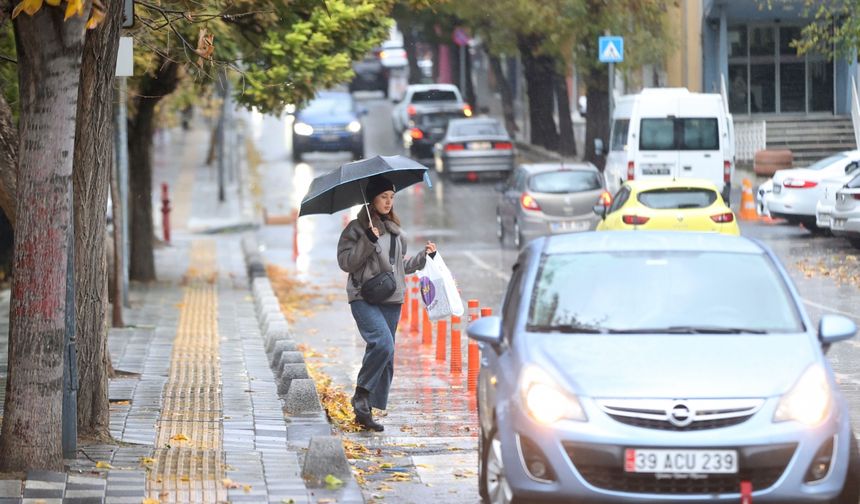 Kırklareli'nde sağanak yağış etkili oldu