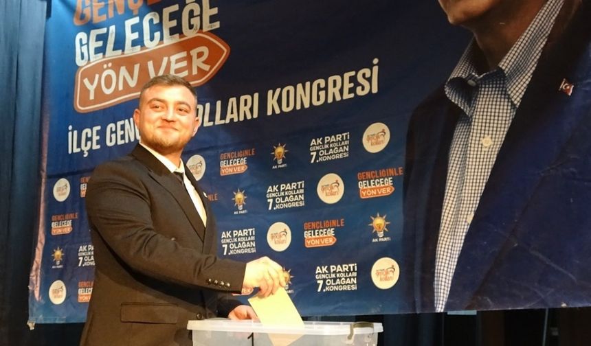 AK Parti Tavşanlı İlçe Gençlik Kolları Başkanlığı’nda kongre heyecanı