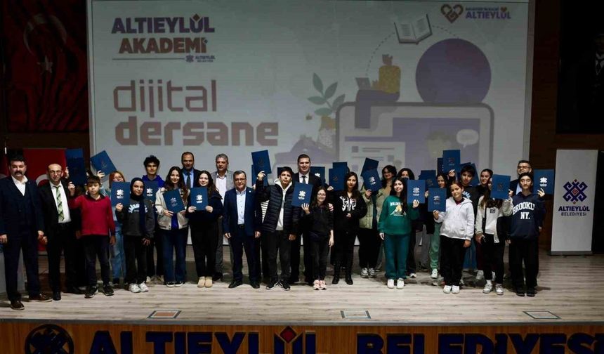 Altıeylül’den öğrencilere akademi dijital dershane