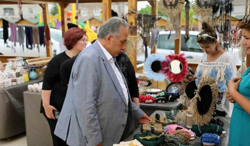 ’Maharetli Eller’ yine Harman Meydanı’nda