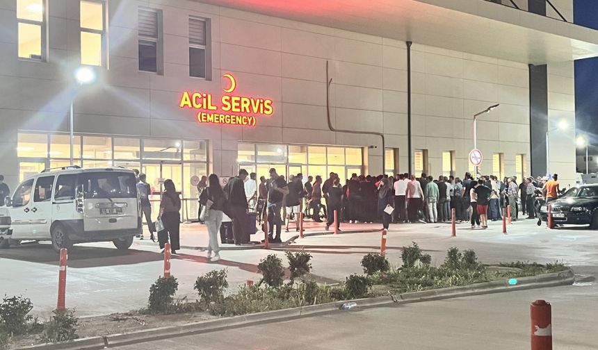 Burdur'da devrilen traktörün altında kalan çocuk öldü: 4 yaralı