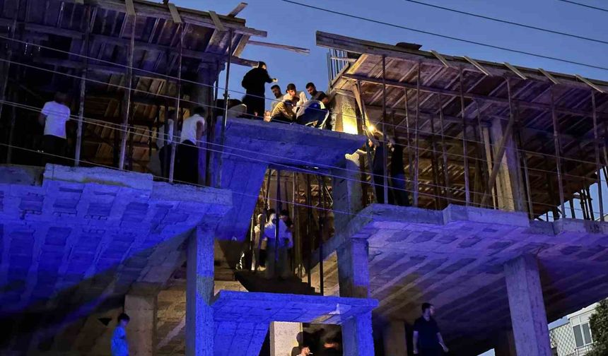 Şırnak'da feci olay: Silopi'de yüksek gerilim hattına temas eden şahıs öldü