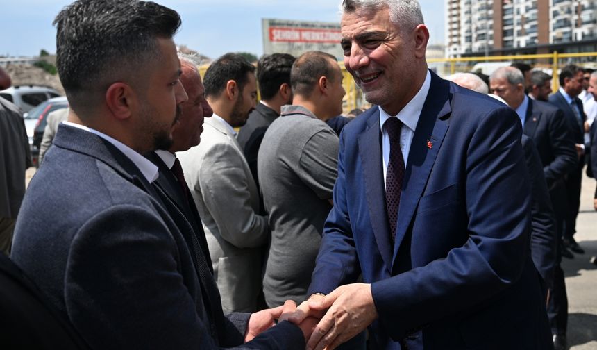 Bakan Ömer Bolat, Kayseri'de ziyaretlerde bulundu