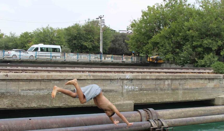 Adana yandı: Sulama kanalları böyle doldu