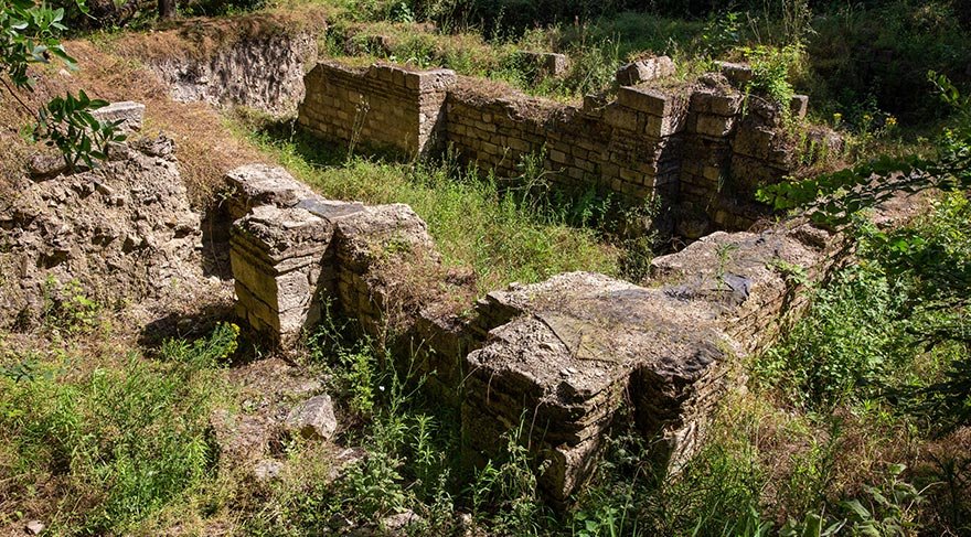 Bathonea Antik Kenti 