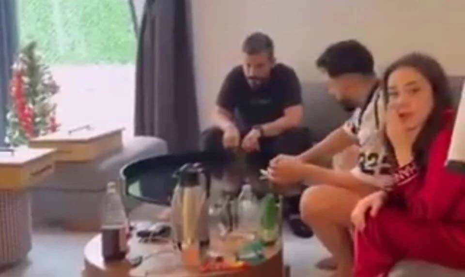 Dilan Engin Polat Cifti Video Paylasim 01