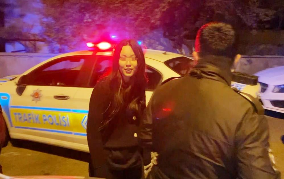 Aksaray Alkollu Kadinlar Gazeteciye Saldirip Darp Etti 04