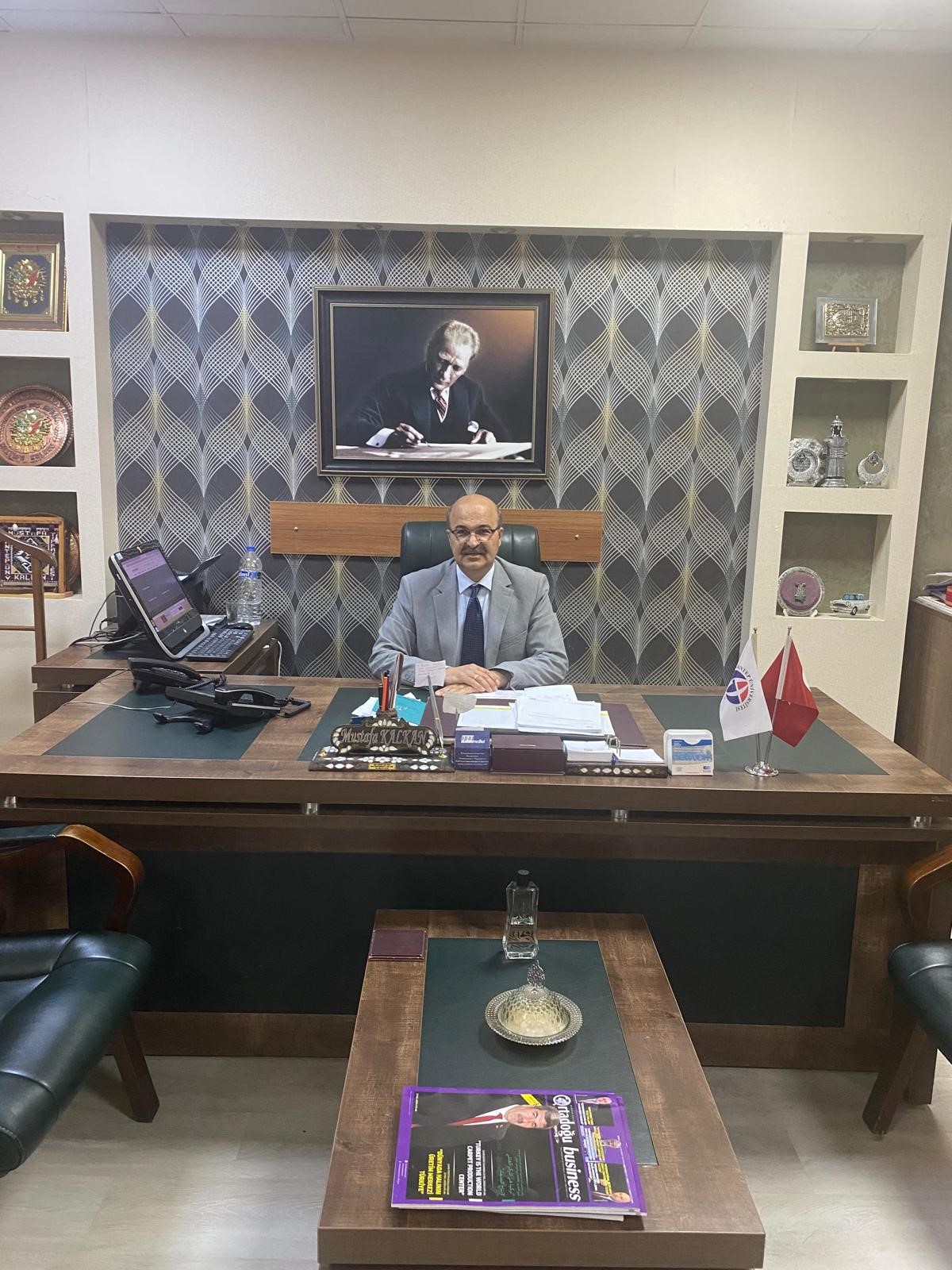 Gaziantep Üniversitesi Tıp Fakültesi Hastanesi Başmüdürü Mustafa Kalkan
